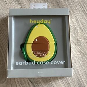 Heyday Avocado-Shaped Earbud Case in Green and Yellow